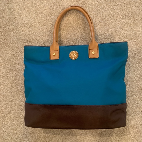 Tory Burch  Small  Two Tone Blue Jaden Tote - Picture 4 of 7